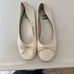 Women's Cream Ballet Flats with Bow